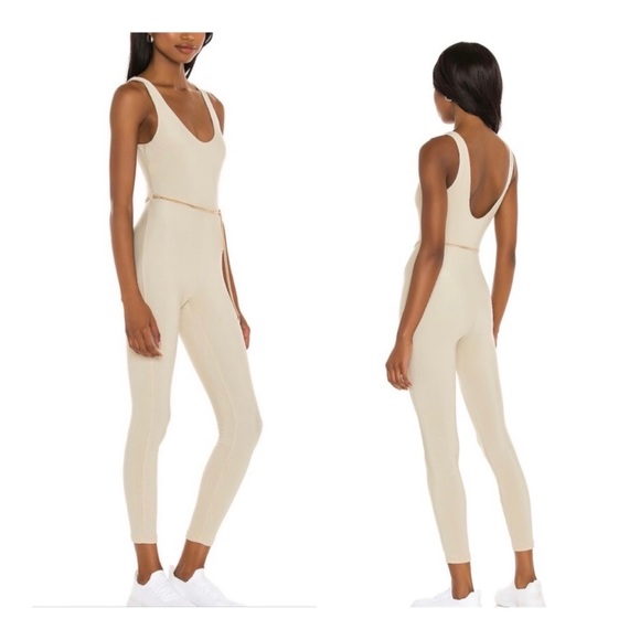 WeWoreWhat Scoop Rib Jumpsuit in Khaki Chain Belt - Picture 6 of 6